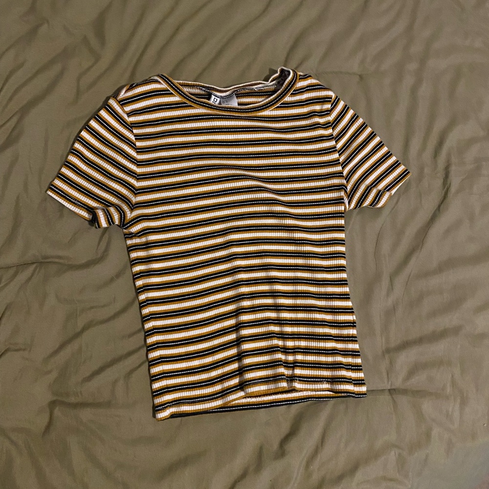 black, yellow, white strip h&m shirt